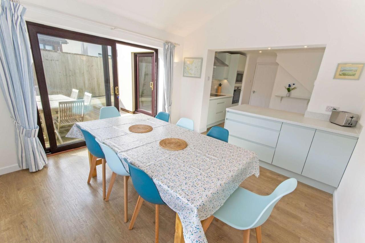 Rockpool - Attractive And Spacious Retreat Near Croyde Beach - Sleeps 8 Buitenkant foto